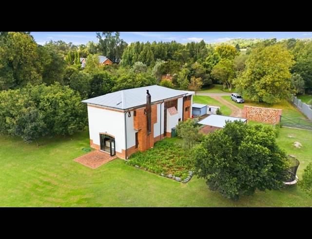 4 BEDROOM HOUSE FOR SALE IN IRENE